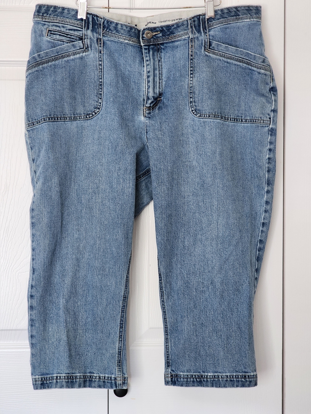 LEE Riders by Light Blue Cropped Denim Capris Plus Size 18W - Picture 4 of 10